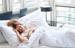 Как быстро уснуть ночью, если спать не хочется: советы и рекомендации